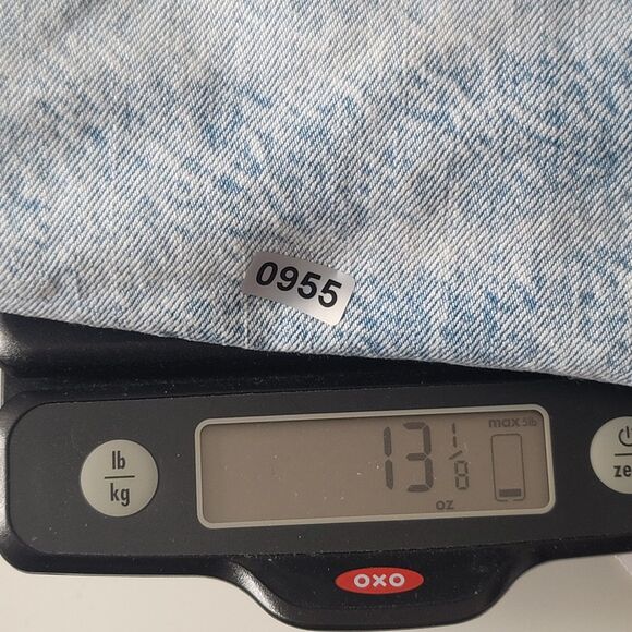 American Eagle Waist Stretch Distressed Hi Rise Size 18 Denim Shorts - Picture 9 of 9